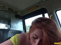Lécher le cul, Sucer une bite, Voiture, Ivre, Chatte, Rousse roux, Rasée