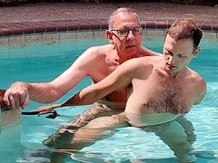 Grosser schwanz, Papi, Schwul, Riesenschwanz, Im freien, Pool, Unter wasser