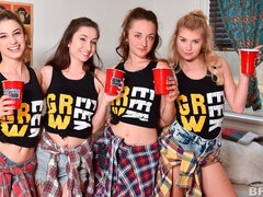 Leie, Grosser schwanz, Blondine, Studentenwohnheim, Natürlichen titten, Party, Zierlich, Dürr