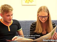 She is nerdy - screwed instead of sightseeing