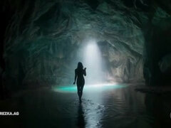 Vernedering, Naakt, Gestolen