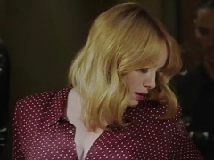 Célébrité, Femme couguar, Mère que j'aimerais baiser, Rousse roux, Nénés