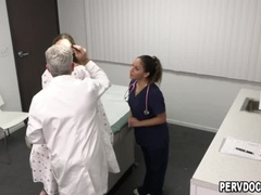 Доктор, Пальцем, Натуральные сиськи, В офисе, Извращения, Киски, Молоденькие, Втроем