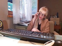 Anal, Rubia, Semen en la boca, Corridas, Hembra, Madres para coger, Secretaria, Serbio
