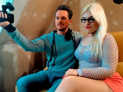 Blondine, Blasen, Brille, Handjob, Milf, Pov, Verführt, Entkleiden