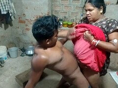 18 ans, Amateur, Tante, Sucer une bite, Couple, Femme au foyer, Indienne, Tabou