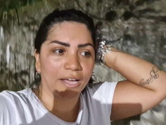 Sportzaal, Harig, Natuurlijke tieten, Slipje, Openbaar, Kut duiken, Schoenen, Verassing