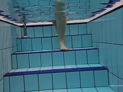 Tussi, Bikini, Europäisch, Fetisch, Pool, Öffentlich, Muschi, Titten