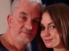 In den arsch, Schlampe, Braunhaarige, Hundestellung, Handjob, Küssen, Jungendliche (18+), Titten