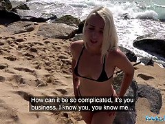 Blonde Liz Rainbow fucked on the beach in a bikini