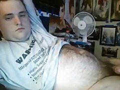 Big belly bear wanking on bed