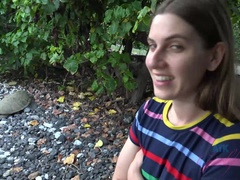 Amateur, Corrida, Penetracion con dedos, Masturbacion con pies, Peludo, Orgasmo, Al aire libre, Voyeur