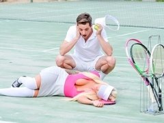 Arsch, Grosser arsch, Blondine, Blasen, Hundestellung, Fingern, Handjob, Masturbation