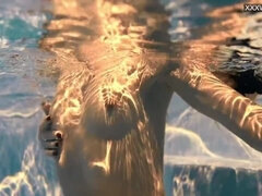 18 jaar, Kont, Grote mammen, Fetisj, Hd, Biljart, Alleen, Tiener