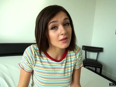 Sucer une bite, Brunette brune, Européenne, Doigter, Piercing, Pov, Chevaucher, Adolescente