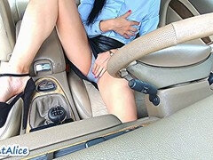 Anal, Culo grande, Coche, Atrapados, Masturbación, Oficina, Al aire libre, Falda