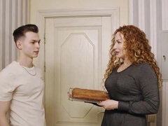 18 jaar, Geweldig, Hd, Keuken, Ondergoed, Moeder die ik wil neuken, Tieten likken, Slet