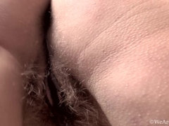 Blondine, Pummelig, Behaart, Lingerie, Reif, Geschwollene nippel, Strümpfe