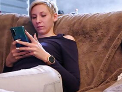 Blond, Seksspeelgoed, Frans, Gigantische dildo, Orgasme, Kut duiken, Tiener, Tieten likken