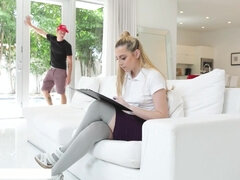 Melody Parker - hot babe porn video