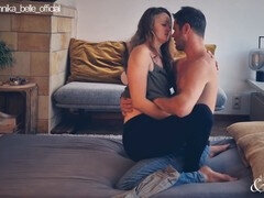 Amateur, Mamada, Pareja, Penetracion con dedos, Novia, Casero, Orgasmo, Coño