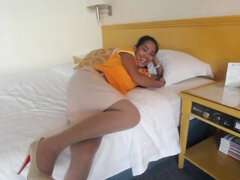 Tourist convinces Thai housekeeper to give him a head on camera