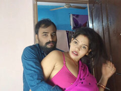18 ans, Gros cul, Sucer une bite, Petit ami, Frère, Fait maison, Femme au foyer, Indienne