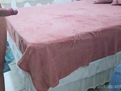 18 jahre, Arsch, Blasen, Sperma im mund, Latina, Hausmädchen, Dusche, Ehefrau