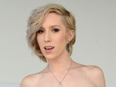 In den arsch, Grosser schwanz, Blasen, Hundestellung, Zierlich, Kurzes haar, Schlampe, Jungendliche (18+)