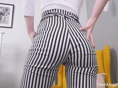 18 jahre, Braunhaarige, Dildo, Masturbation, Muschi, Solo, Jungendliche (18+), Titten