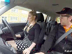 Sucer une bite, Britannique, Européenne, Hard, Public, Réalité, Espionne, Voyeur