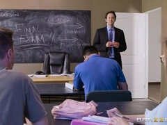 Tetas grandes, Rubia, Examen, Tetas naturales, Realidad