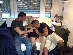 18 ans, Amateur, Blonde, Faciale, Allemand, Chatte, Maigrichonne, Adolescente