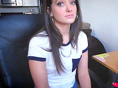 Mamada, Garganta profunda, Gorda, Penetracion con dedos, Coño, Adolescente