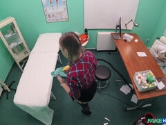 Любители, Смазливые, Затыкание рта, От первого лица, Киски, Русские, Порка, Подглядывание