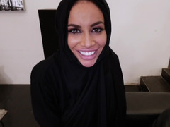 Arabe, Gros seins, Sucer une bite, Faciale, Lingerie, Timide, Suçant, Nénés