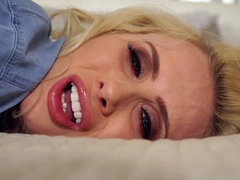 Gros cul, Gros seins, Plantureuse, Masturbation, Mère que j'aimerais baiser, Actrice du porno, Chatte, Nénés