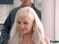 Большая жопа, Блондинки, Член, Собачьи, Большие дырки, Лизание, Бритые, Игрушки