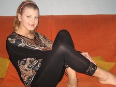 Anal, Blonde, Plantureuse, Grossier, En levrette, Doigter, Hard, Adolescente