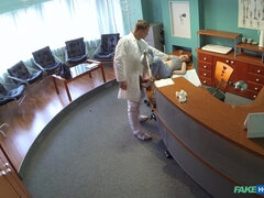 Médico, Corridas faciales, Oficina, Coño, Pelirrojo, Esperma, Uniforme, Voyeur