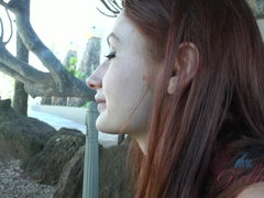 Enthousiasteling, Pijpbeurt, Sperma in mond, Vriendin, Masturbatie, Slipje, Roken, Vibrator