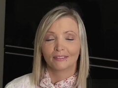 Beauté, Blonde, Sucer une bite, Femelle, Mère que j'aimerais baiser, Naturelle, Orgasme, Solo