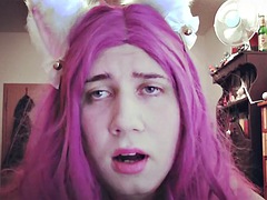 Enthousiasteling, Grote lul, Grote mammen, Travestiet, Fetisj, Ondergoed, Masturbatie, Tieten likken