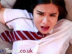 18 años, Amateur, Asiático, Británico, Hd, Colegiala, Estudiante, Uniforme