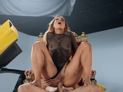 Язык в попке, Пляж, Большая жопа, Блондинки, Член, Сперма на лице, Молоденькие, Сиськи