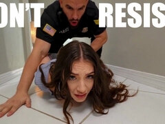 Sadomasochismus, Blasen, Braunhaarige, Fetisch, Hardcore, Polizei, Realität, Tätowierung