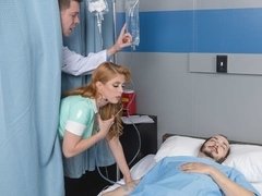 アナル, デカ尻, デカパイ, 手コキする, 淫乱熟女, 看護婦, 赤毛, 剃毛