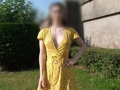18 ans, Européenne, Hd, Petite femme, Public, Rasée, Chaussettes, Nénés