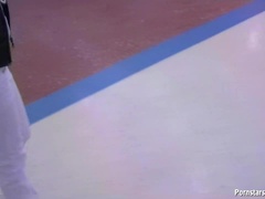 Grosse bite, Blonde, Habillées, Éjaculer dans la bouche, Jeans, Nue, Pov, Réalité