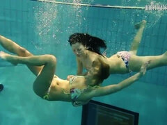 18 jahre, Fetisch, Hd, Lesbisch, Pool, Russisch, Dusche, Unter wasser